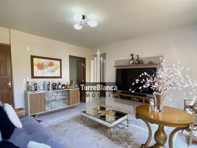 Apartamento com 112m² 3 quartos e 1 banheiro, à venda, no bairro Centro em Ponta Grossa