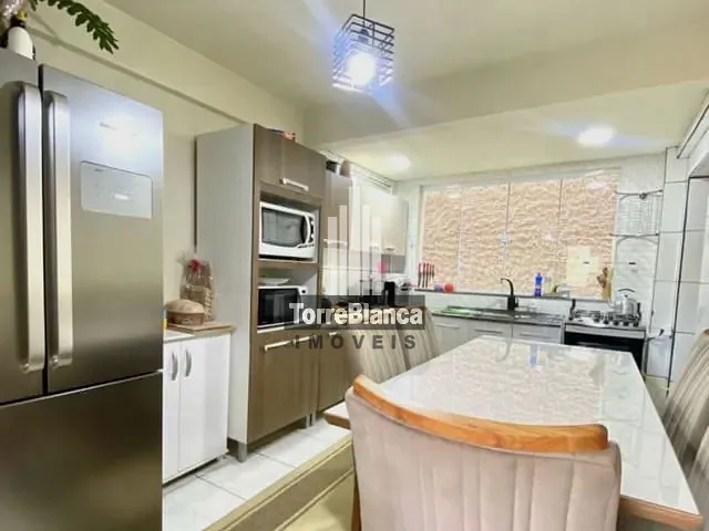 Apartamento com 112m² 3 quartos e 1 banheiro, à venda, no bairro Centro em Ponta Grossa