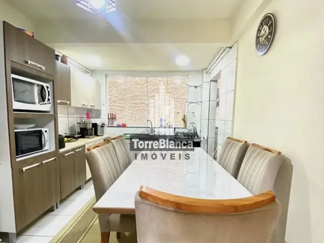 Apartamento com 112m² 3 quartos e 1 banheiro, à venda, no bairro Centro em Ponta Grossa
