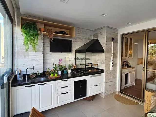 Apartamento 3 quartos e 4 banheiros, à venda, no bairro Santa Teresinha em São Paulo