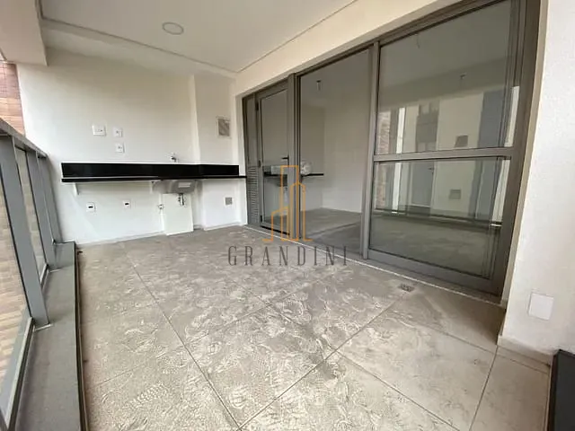 Apartamento 1 quarto e 2 banheiros, à venda, no bairro Vila Mariana em São Paulo