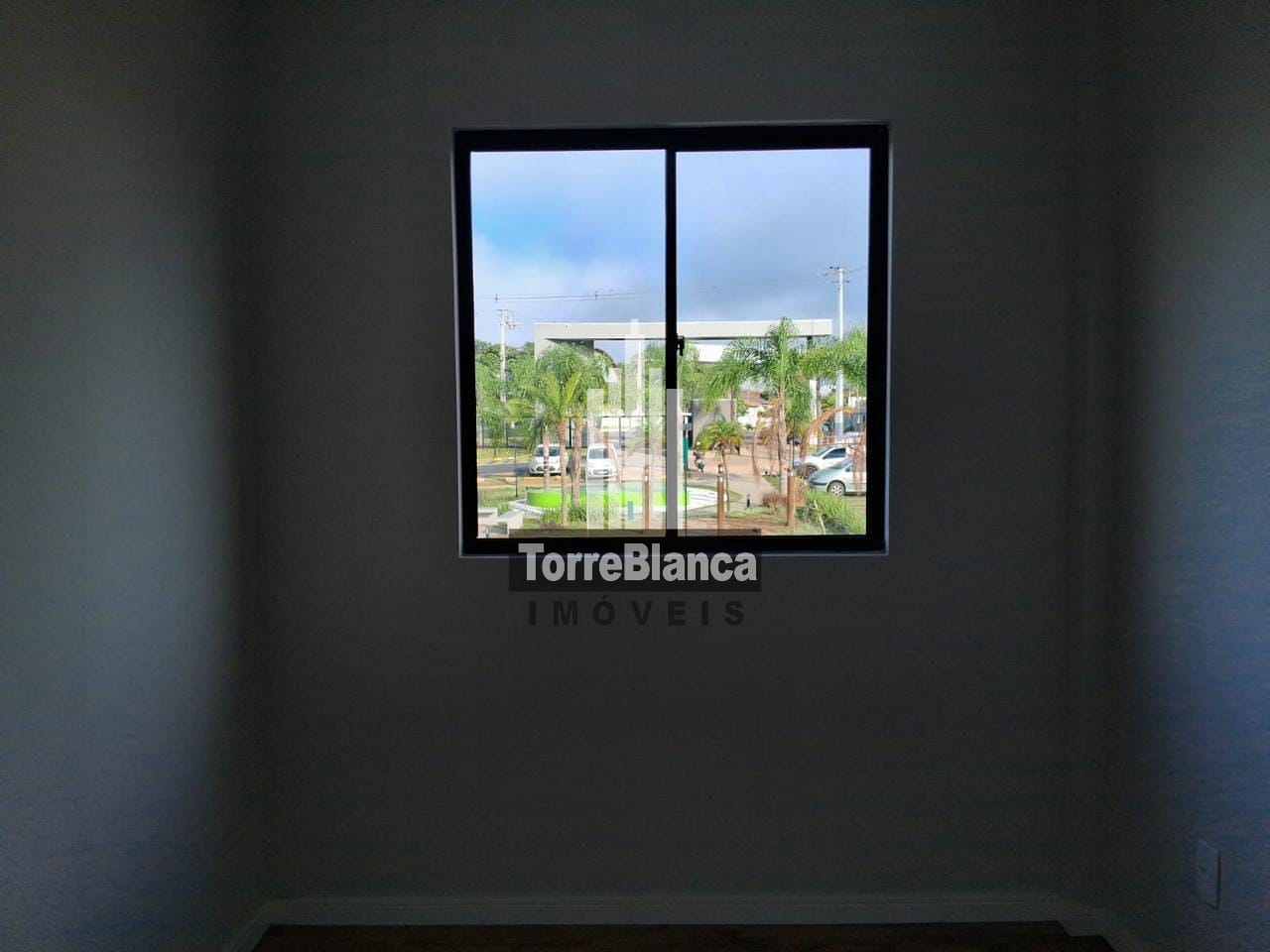 Apartamento à venda com 2 quartos, 42m² - Foto 7