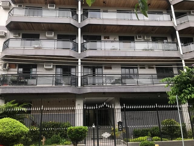 Foto do Apartamento - Apartamento à Venda, Na Rua Irutim, de fundos com 132 m² composto de 3 quartos sendo 1 suite com armarios e vaga de garagem. Penha Circular, Rio de Janeiro, RJ | Hilmar