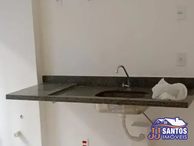 Apartamento 1 quarto e 1 banheiro, à venda ou para alugar, no bairro Quarta Parada em São Paulo