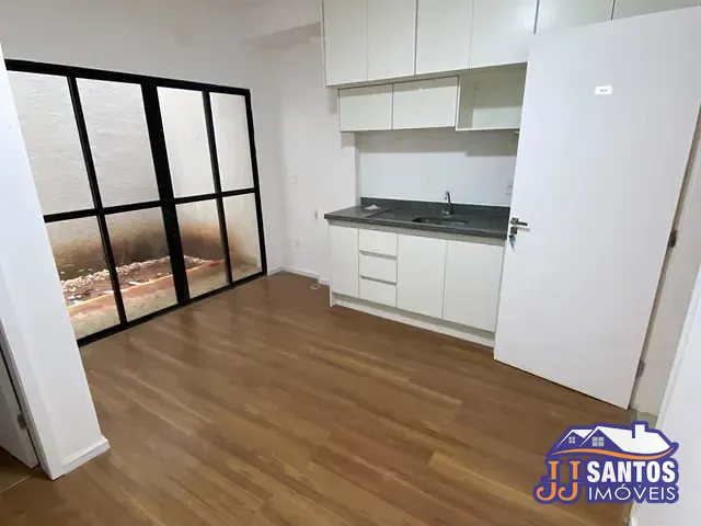 Apartamento 1 quarto e 1 banheiro, à venda ou para alugar, no bairro Quarta Parada em São Paulo