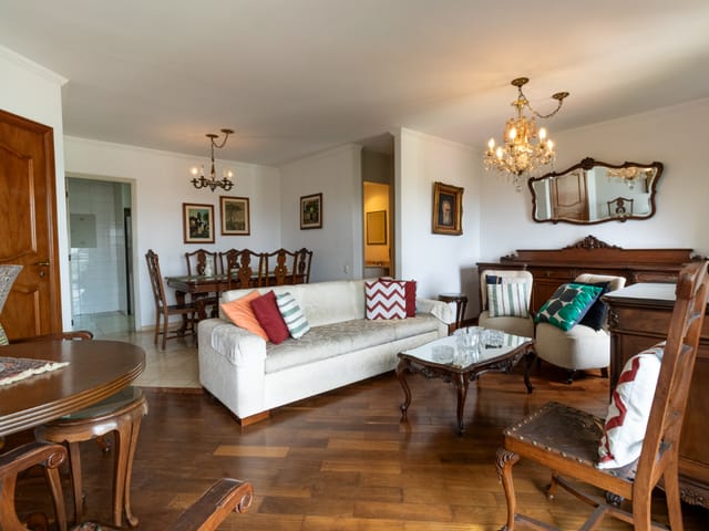 Foto do Apartamento - Apartamento para venda em Moema com 2 quartos, sendo 2 suítes , 95m² | Lares e Andares Imóveis