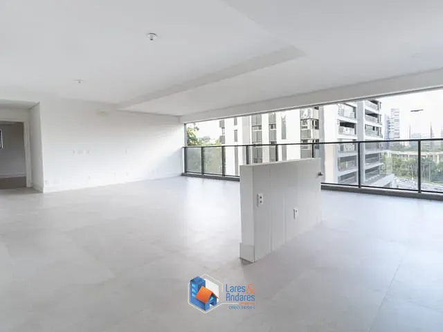 Apartamento com 142m² 2 quartos e 2 banheiros, à venda, no bairro Jardim Fonte do Morumbi em São Paulo