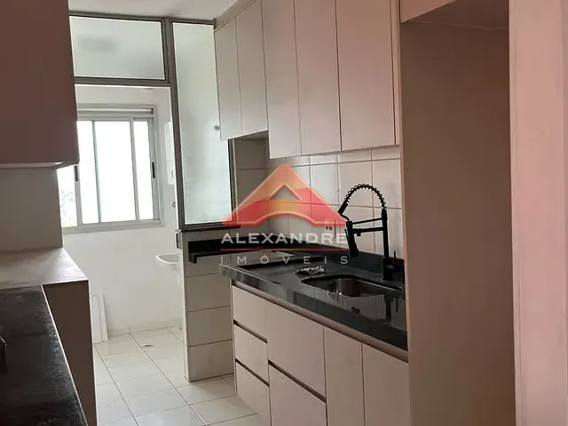 Apartamento com 72m² 3 quartos e 1 banheiro, à venda, no bairro Monte Castelo em São José dos Campos