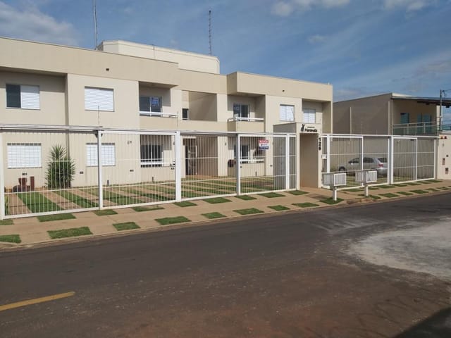 Foto do Apartamento - Apartamento com 2 dormitórios para alugar, 58 m² por R$ 800,00/mês - Residencial Alves Valim - Uberaba/MG | ZUCATO IMOBILIARIA LTDA
