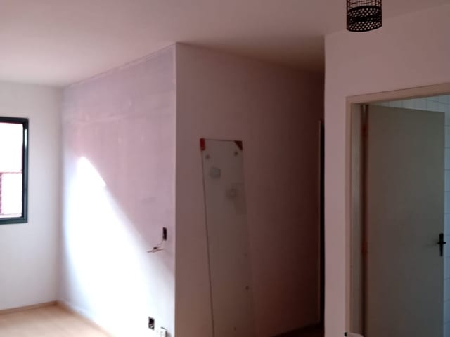 Apartamento 2 quartos e 1 banheiro, à venda, no bairro Vila Erna em São Paulo