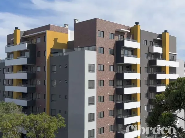 Apartamento 2 quartos e 2 banheiros, à venda, no bairro Água Verde em Curitiba