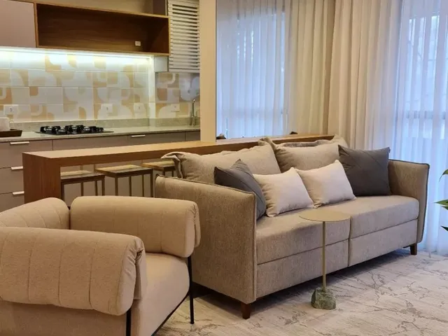 Apartamento 2 quartos e 2 banheiros, à venda, no bairro Água Verde em Curitiba