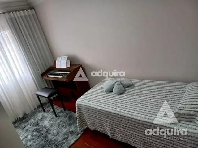 Apartamento com 155m² 3 quartos e 2 banheiros, à venda, no bairro Centro em Ponta Grossa