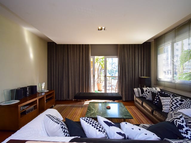 Apartamento 3 quartos e 4 banheiros, à venda, no bairro Batel em Curitiba