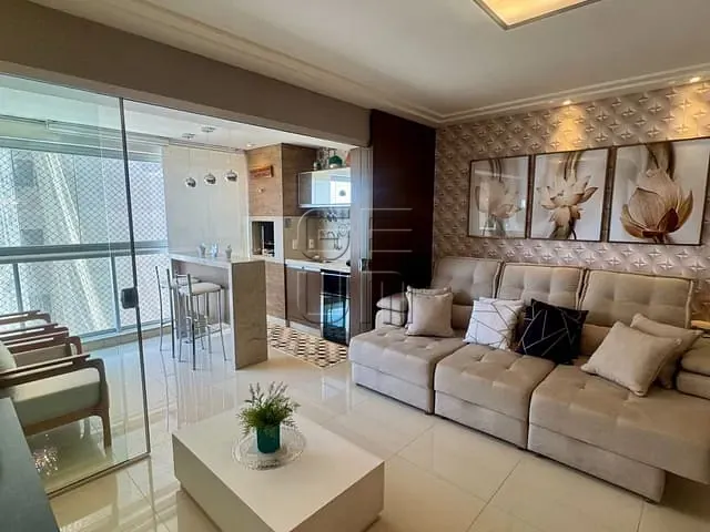 Apartamento com 192m² 3 quartos e 2 banheiros, à venda, no bairro Centro em Londrina