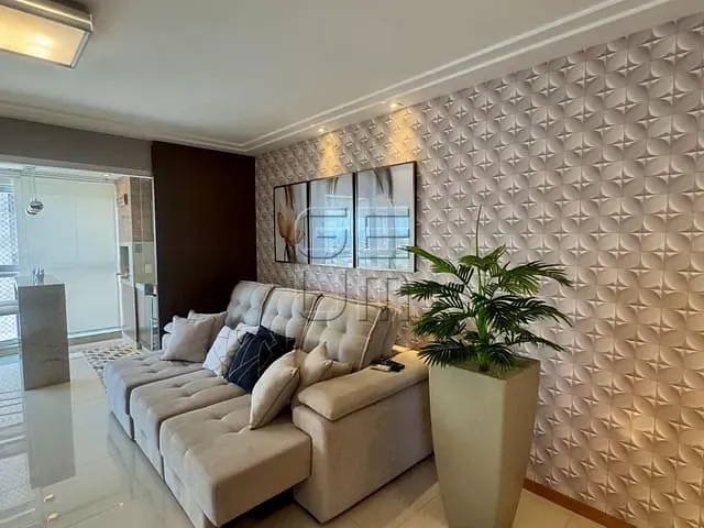 Apartamento com 192m² 3 quartos e 2 banheiros, à venda, no bairro Centro em Londrina