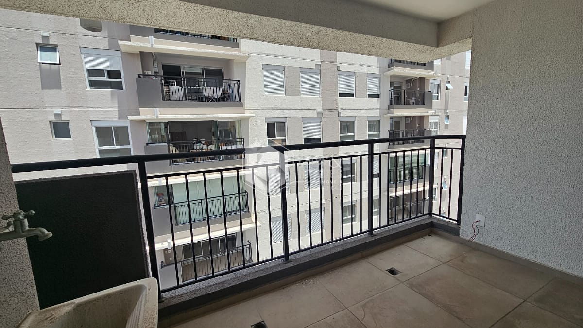 Apartamento à venda com 2 quartos, 42m² - Foto 4