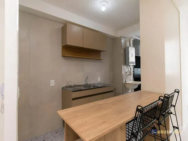 Apartamento 1 quarto e 1 banheiro, à venda, no bairro Cambuci em São Paulo