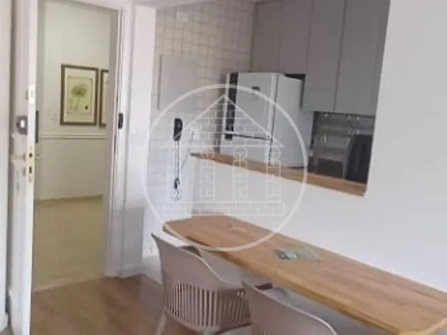 Apartamento com 37m² 1 quarto e 1 banheiro, para alugar, no bairro Moema em São Paulo