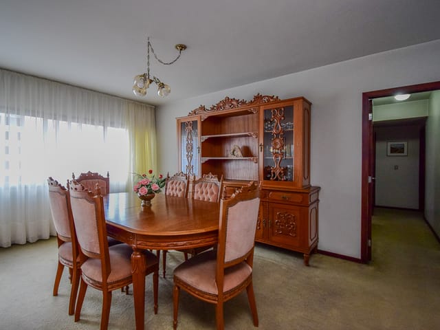 Apartamento 3 quartos e 3 banheiros, à venda, no bairro Alto da Glória em Curitiba