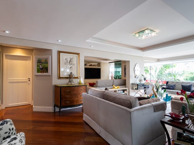 Foto do Apartamento - Apartamento para venda em Aclimação com 3 quartos, sendo 3 suítes , 190m² | Lares e Andares Imóveis