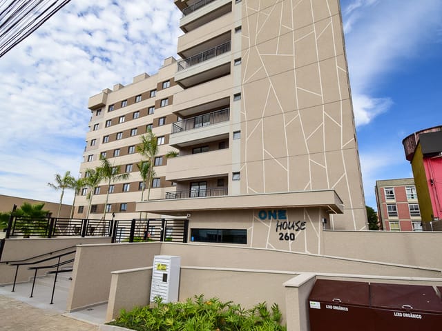 Apartamento 1 quarto e 1 banheiro, à venda, no bairro Novo Mundo em Curitiba