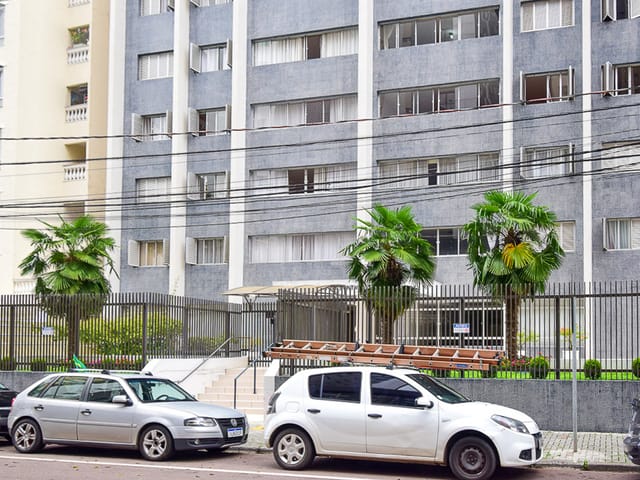 Apartamento 3 quartos e 4 banheiros, à venda, no bairro Água Verde em Curitiba