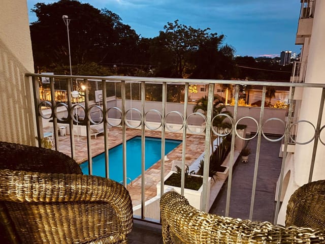 Apartamento 4 quartos e 3 banheiros, à venda, no bairro Jardim das Paineiras em Campinas