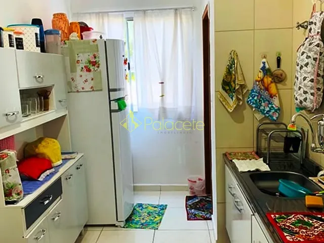 Apartamento 2 quartos e 1 banheiro, à venda, no bairro Jardim Regina em Pindamonhangaba