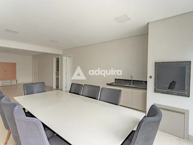 Apartamento com 310m² 3 quartos e 4 banheiros, à venda, no bairro Centro em Ponta Grossa