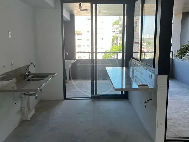 Apartamento 1 quarto e 2 banheiros, à venda, no bairro Vila Pompeia em São Paulo