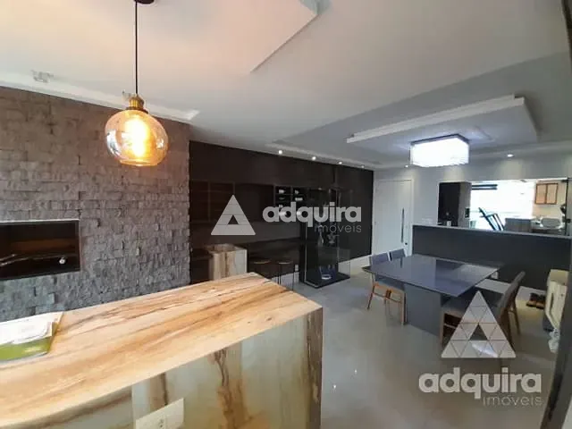 Apartamento com 212m² 3 quartos e 2 banheiros, à venda, no bairro Centro em Ponta Grossa