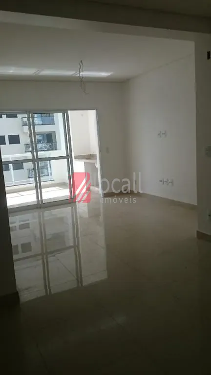 Apartamento com 3 quartos à venda, 130m² — foto 2 de 20