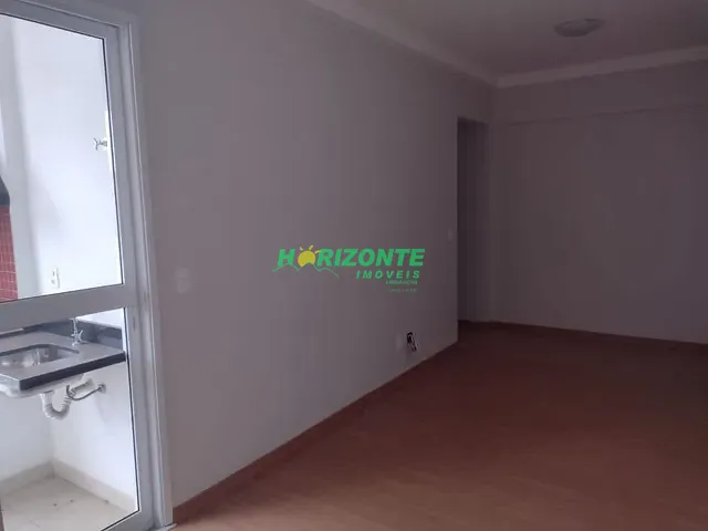 Apartamento com 59m² 2 quartos e 1 banheiro, à venda, no bairro Urbanova em São José dos Campos