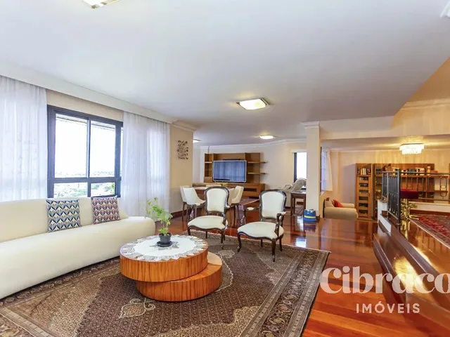 Apartamento 4 quartos e 7 banheiros, à venda, no bairro Água Verde em Curitiba