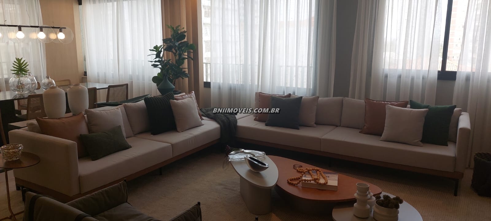 Apartamento, 3 quartos, 170 m² - Foto 2