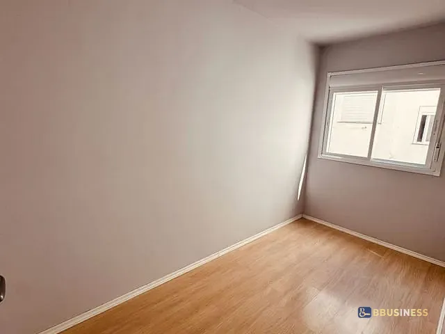 Apartamento 2 quartos e 1 banheiro, à venda, no bairro São Luiz em Caxias do Sul