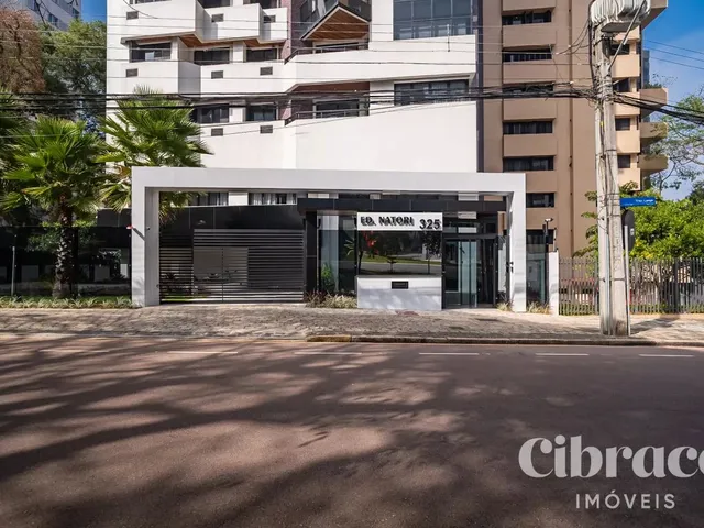 Apartamento 3 quartos e 4 banheiros, para alugar, no bairro Água Verde em Curitiba