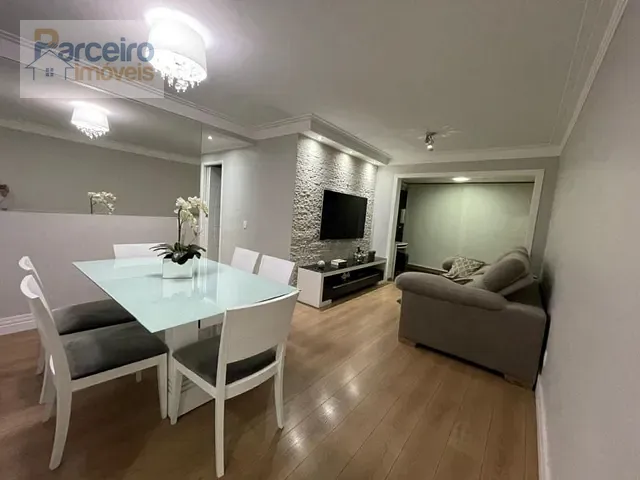 Apartamento com 80m² 3 quartos e 1 banheiro, à venda, no bairro Vila Carrão em São Paulo
