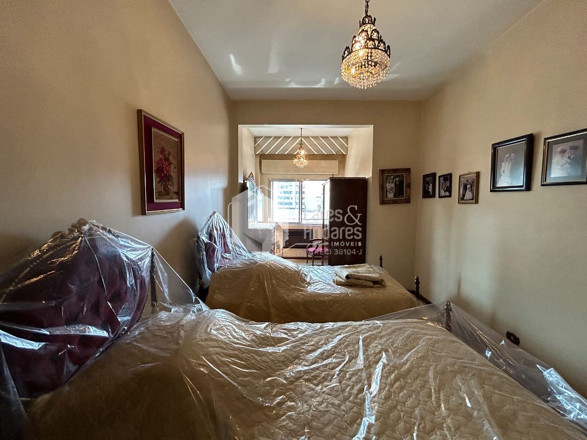 Apartamento à venda com 3 quartos, 160m² - Foto 18