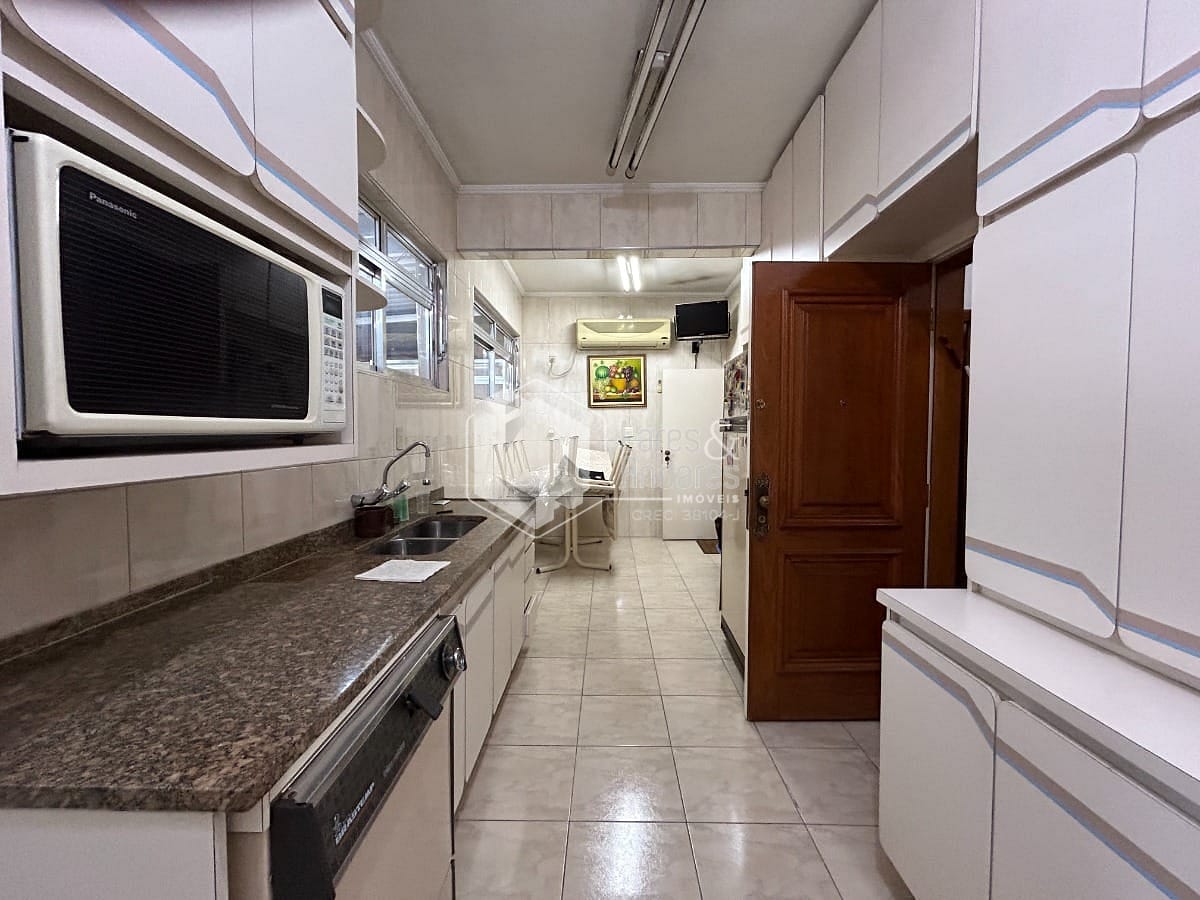 Apartamento à venda com 3 quartos, 160m² - Foto 29