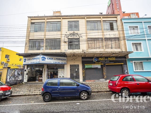 Apartamento 3 quartos e 2 banheiros, para alugar, no bairro São Francisco em Curitiba