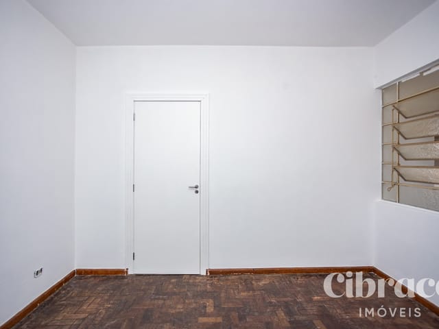 Apartamento 3 quartos e 2 banheiros, para alugar, no bairro São Francisco em Curitiba