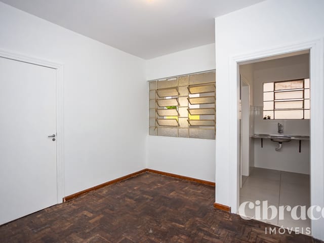 Apartamento 3 quartos e 2 banheiros, para alugar, no bairro São Francisco em Curitiba