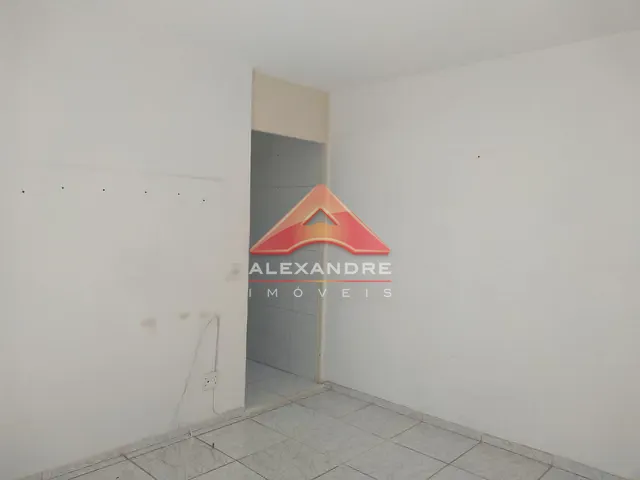 Apartamento 2 quartos e 1 banheiro, para alugar, no bairro Vila Industrial em São José dos Campos