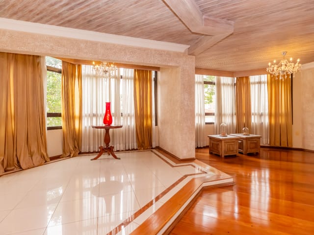 Foto do Apartamento - Apartamento tipo para venda em Vila Gilda com 3 quartos, sendo 3 suítes, 196m² | Lares e Andares Imóveis