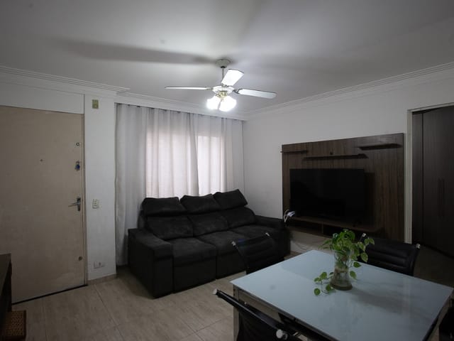 Foto do Apartamento - Apartamento tipo para venda em Vila Iório com 2 quartos, 52m² | Lares e Andares Imóveis
