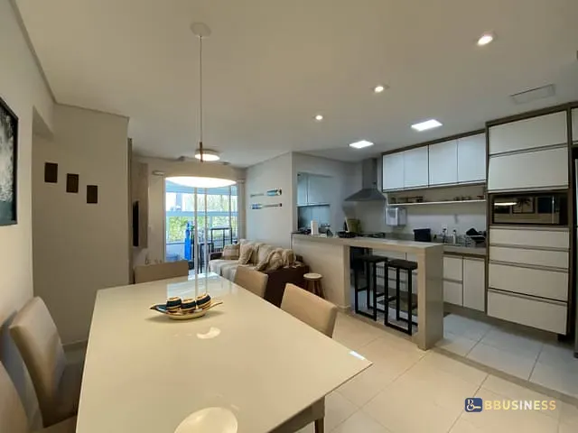 Apartamento com 100m² 2 quartos e 2 banheiros, à venda, no bairro Centro em Bertioga
