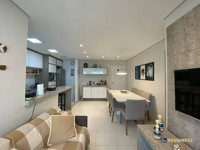 Apartamento com 100m² 2 quartos e 2 banheiros, à venda, no bairro Centro em Bertioga