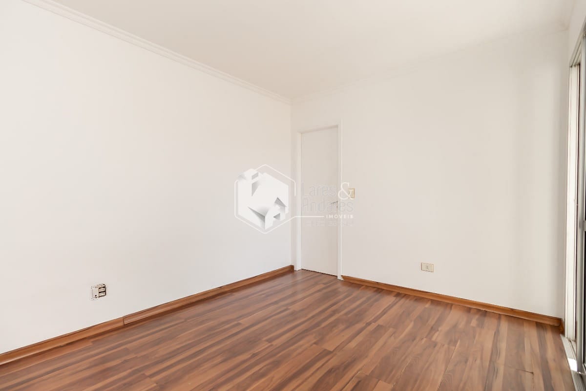 Apartamento à venda com 2 quartos, 56m² - Foto 2